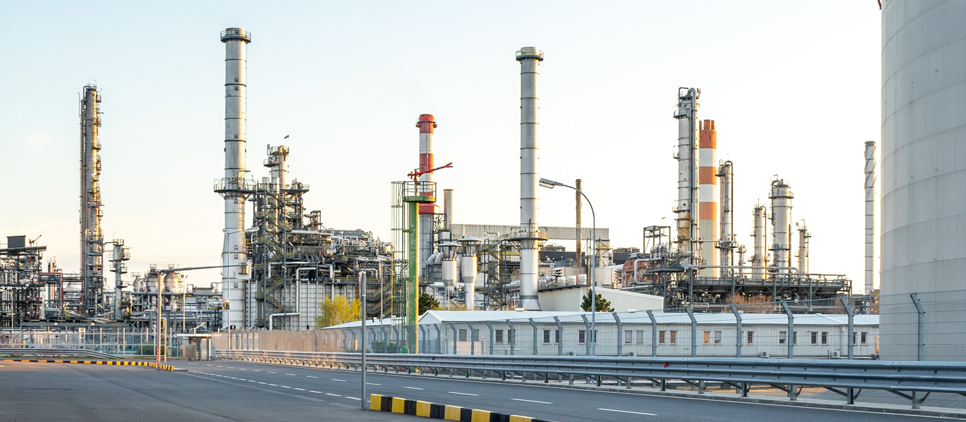 Specification Support Hero, Refinery